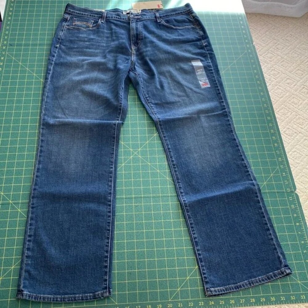 NWT Levi’s women’s 505 straight jeans size 16 brand new with tags